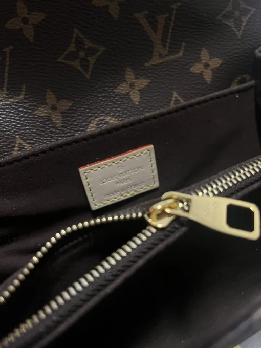 Pochette Metis East West - Image 2