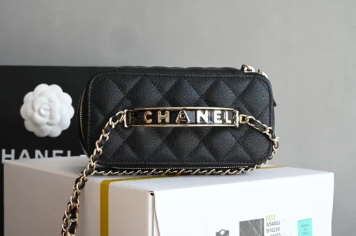 Chanel Vertical Classic Flap Bag - Image 5
