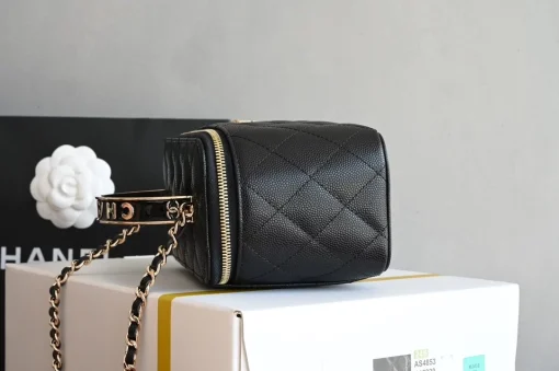 Chanel Vertical Classic Flap Bag - Image 6