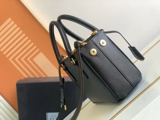 PRADA  Galleria Spriano - Image 7