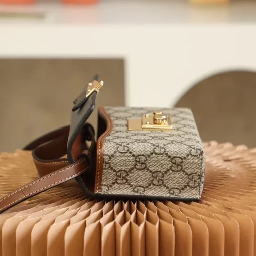 GUCCI  Padlock - Image 9