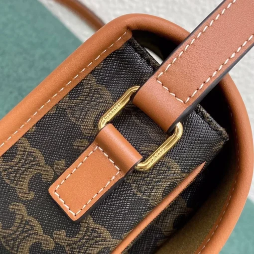 Folco Triomphe Saddle Bag Taupe - Image 5