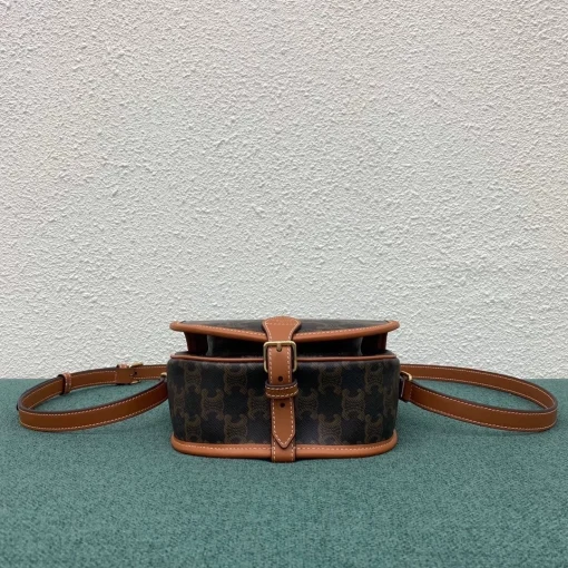 Folco Triomphe Saddle Bag Taupe - Image 8