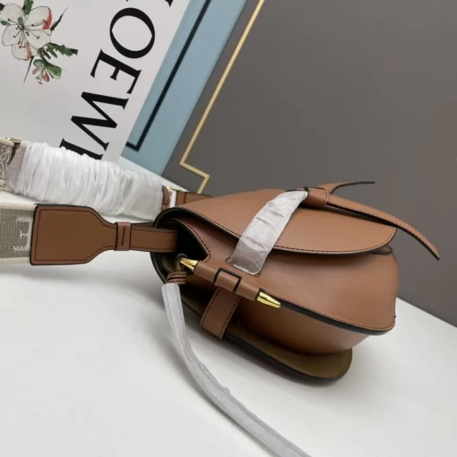 LOEWE Gate Dual Medium Tan Calfskin Shoulder Bag - Image 3