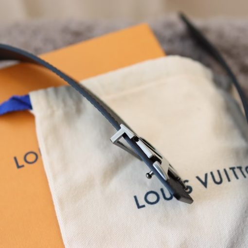 LOUIS VUITTON Initiales - Image 6