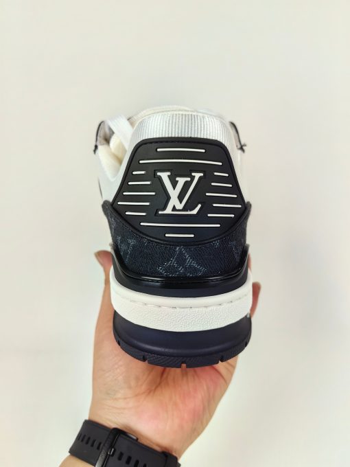LOUIS VUITTON Trainer - Image 3