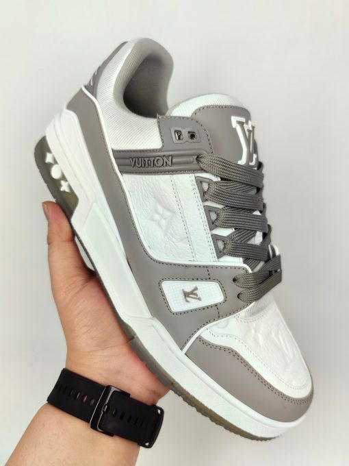LOUIS VUITTON Trainer - Image 5