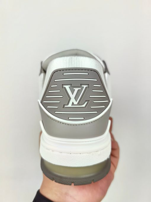 LOUIS VUITTON Trainer - Image 4