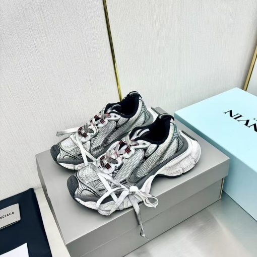 Balenciaga  3XL - Image 4