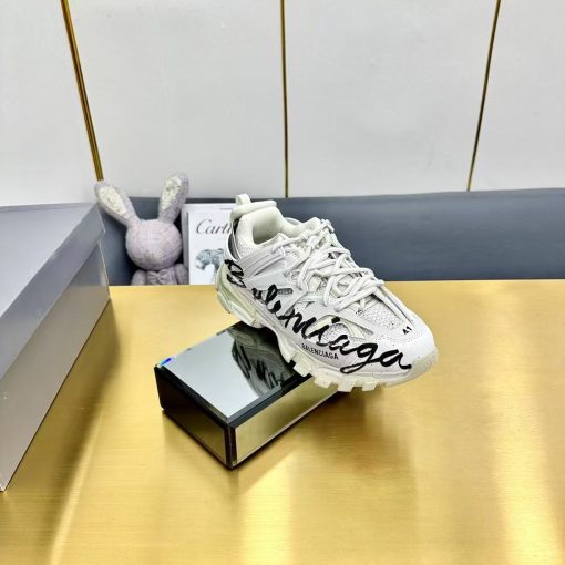 Balenciaga Track Signature - Image 7