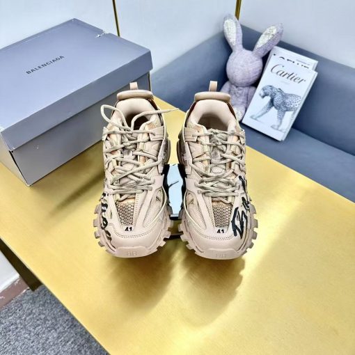 Balenciaga Track Signature