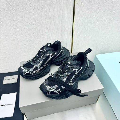 Balenciaga  3XL - Image 4