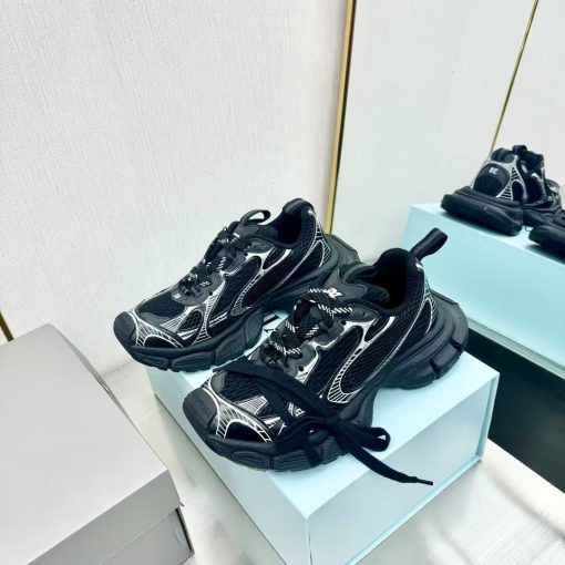 Balenciaga  3XL
