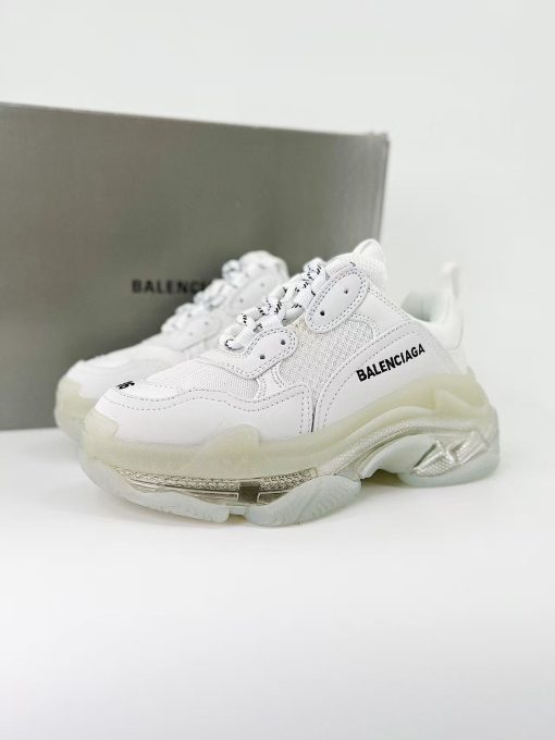 Balenciaga  Triple S