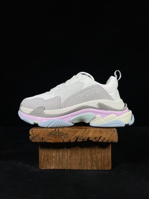 Balenciaga  Triple S - Image 2