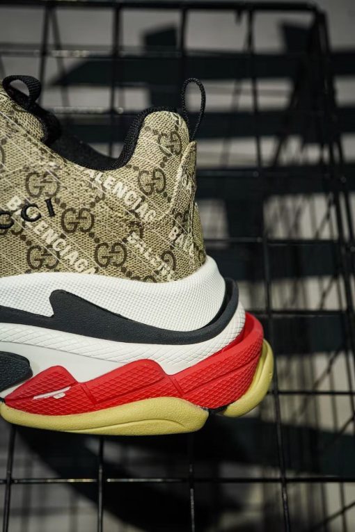 Balenciaga  Triple S - Image 8