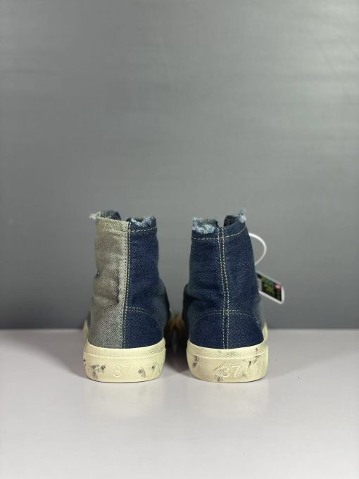 Balenciaga - Image 4