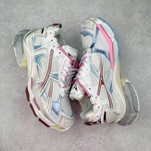 Balenciaga  Runner