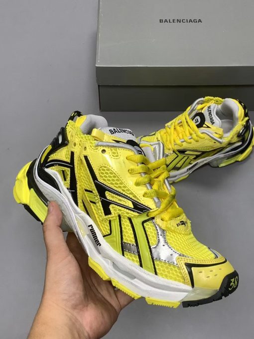Balenciaga  3XL - Image 9