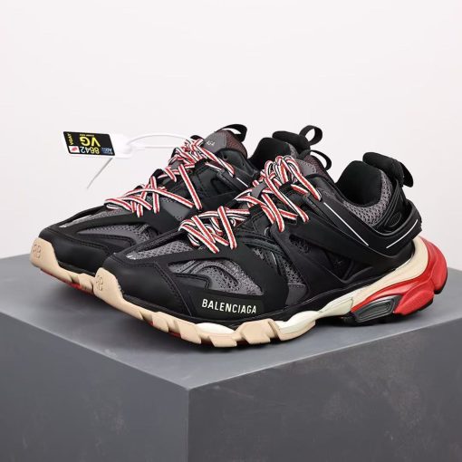 Balenciaga  Track