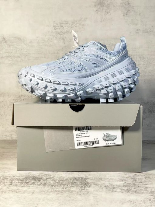 Balenciaga   Defender
