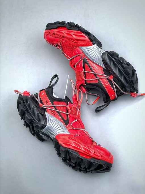 Balenciaga   Hike
