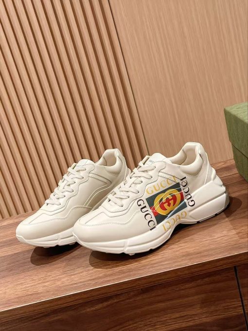 GUCCI Rhyton towg logo